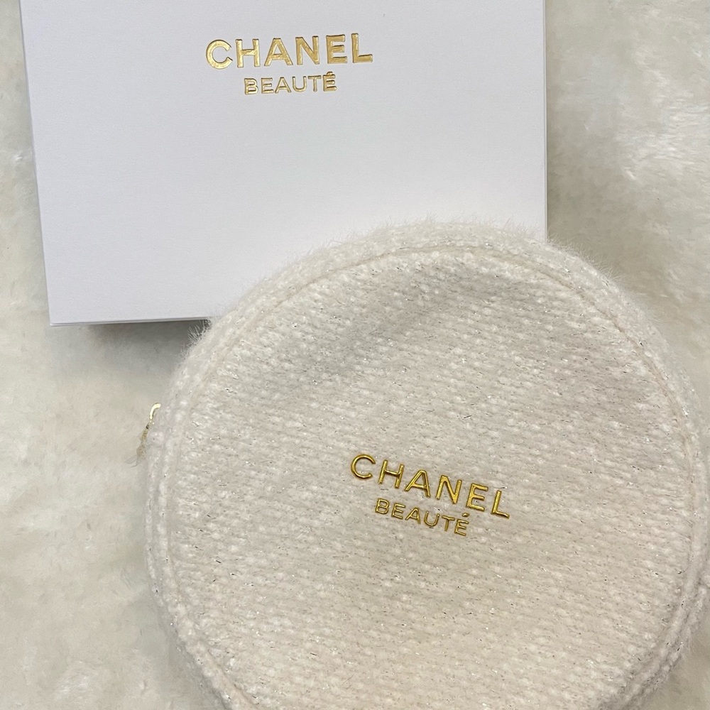 ✨ NEW Chanel White Round Terry Makeup | Cosmetic Bag ✨